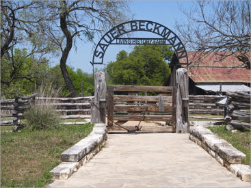 Sauer-Beckmann Living Historie Farm - Texas