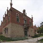 2 004