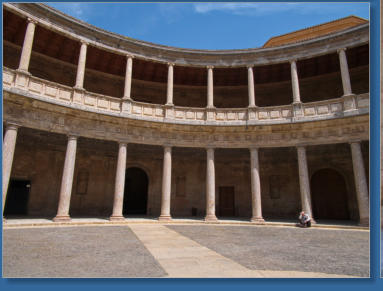 Palast Karl V. - Alhambra, Granada