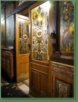 The Crown - Belfast, Nordirland