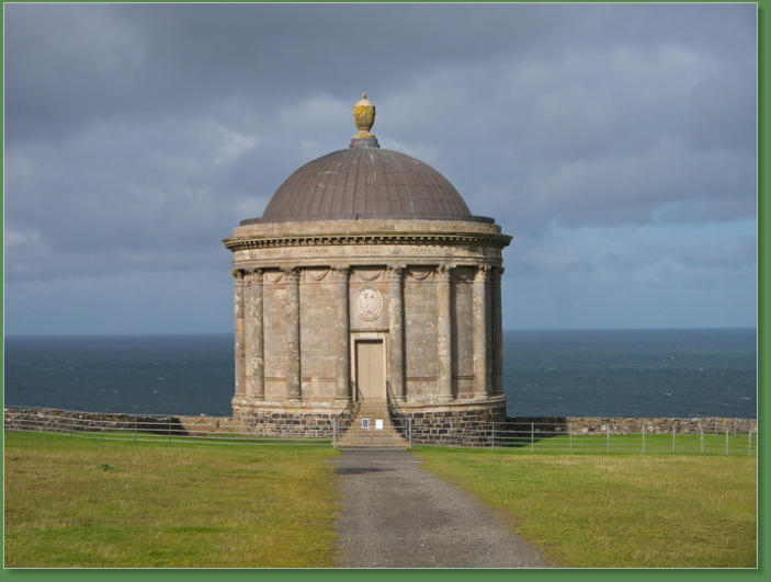 Downhill Demesne and Hezlett House - Mussenden Tempel, Nordirland