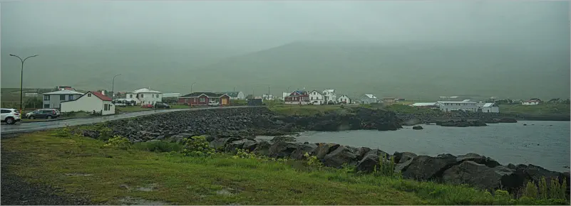 Blick auf Feenhaus Borgarfjörður, Island