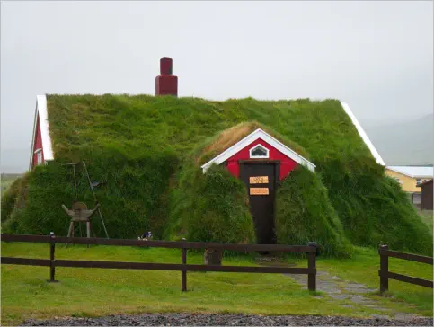 Feenhaus in Blick Borgarfjörður, Island