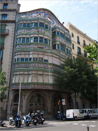 Casa Comalat - Barcelona, ES