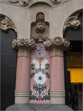 Casa Lleò - Barcelona, ES