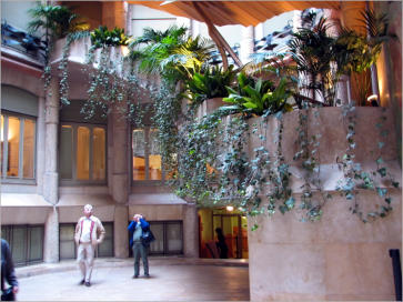 Casa Milà - Barcelona, ES