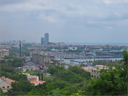 Plaça de l'Armada - Barcelona, ES
