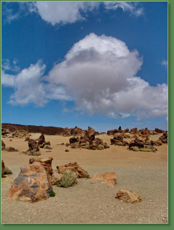 Die Bimssteinwüste im Nationalpark Teide, Teneriffa