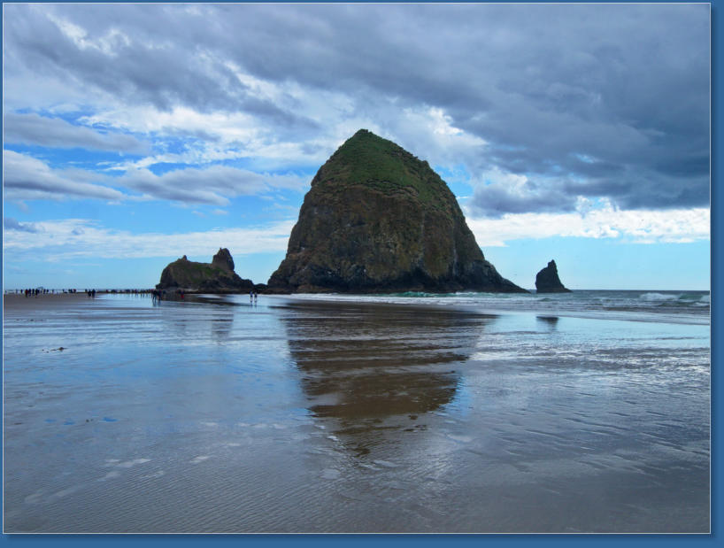 Haystack Rock, Cannon Beach, OR