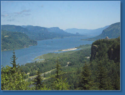 Blick vom Women's Forum, Columbia River Gorge, OR