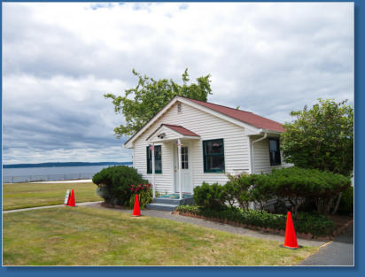 Alki Point Lihghthouse -Seattle, WA