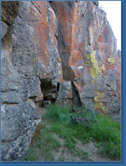Crack in the ground, Christmas Valley, OR