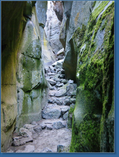 Crack in the ground, Christmas Valley, OR