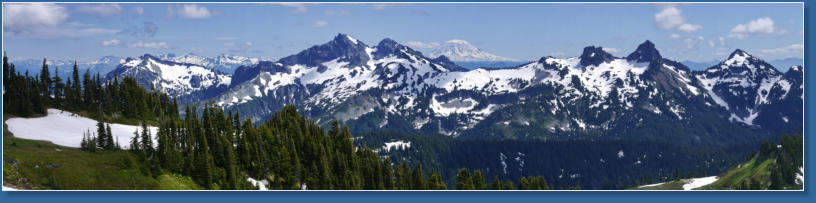 Fernsicht entlang des Skyline-Trails im Mt. Rainier NP