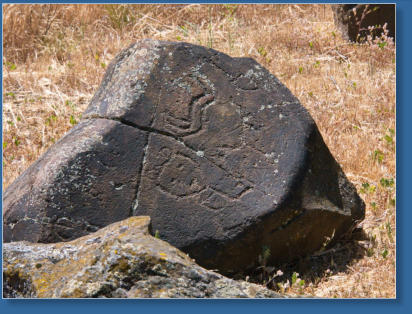 Horsethief Lake Petroglyphs - Columbia Hills State Park, WA