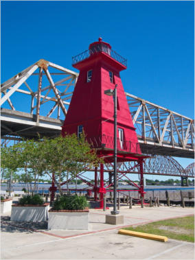 Southwest Riff Light + Brücken in Berwick, LA