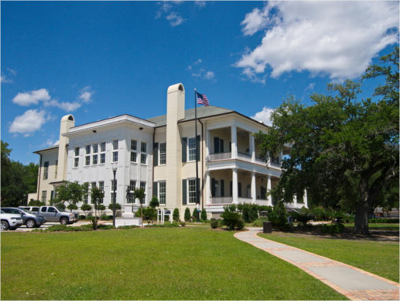 Biloxi Visitor Center - Biloxi, MS