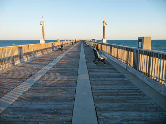 Auf der Seebrücke in Pesacola Beach, FL