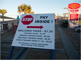 Auf der Seebrücke in Pesacola Beach, FL