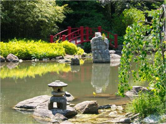 Japanischer Garten im Botanischer Garten - Birmingham, AL