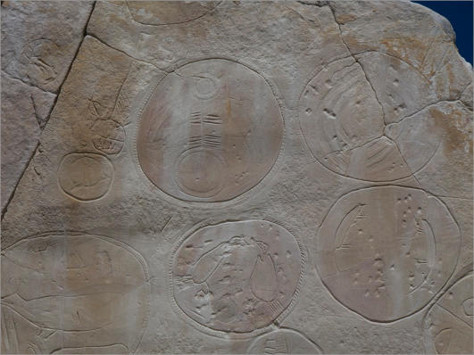 Castle Gardens Petroglyph Site - WY