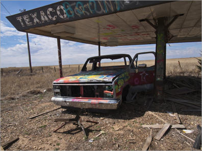 VW Slug Bug Ranch, Route66 - TX