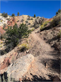 Aufstieg zum Yellow Rock an der Cottonwood Canyon Road, UT