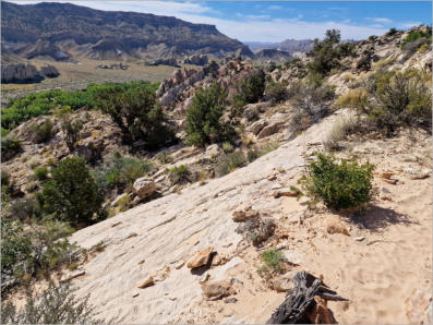 Aufstieg zum Yellow Rock an der Cottonwood Canyon Road, UT